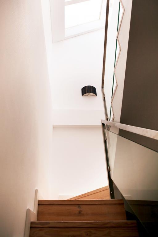 Apartamento Triplex With Garage - Praça Flores Lisboa
