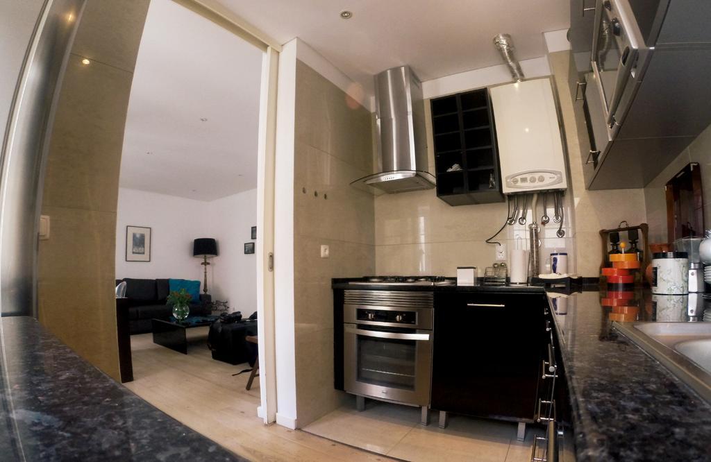 Triplex with Garage - Praça das Flores Apartamento
